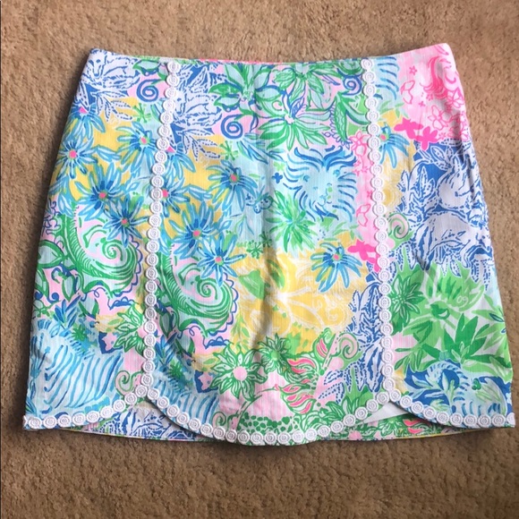 Lilly Pulitzer Pants - Lilly Pulitzer skort!